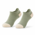 Calze corte 43-46 in maglia verde salvia e beige - traspiranti sportive
