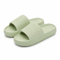 Ciabatte 42/43 in materiale sintetico espanso verde chiaro - suola spessa per uso quotidiano
